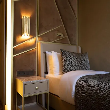 Art Rotterdam-fully Renovated 4*